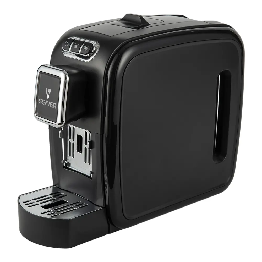 Neues Modell einer elektrischen Mini-Kaffeemaschine Neues Modell einer elektrischen Mini-Kaffeemaschine